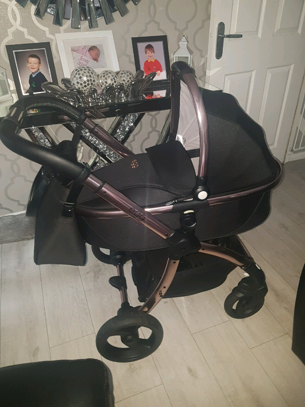 black diamond egg pram
